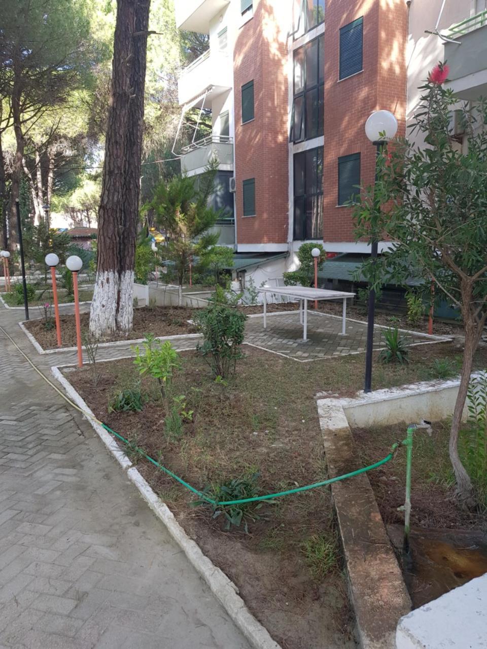 Holiday Family Apartment Golem  Buitenkant foto